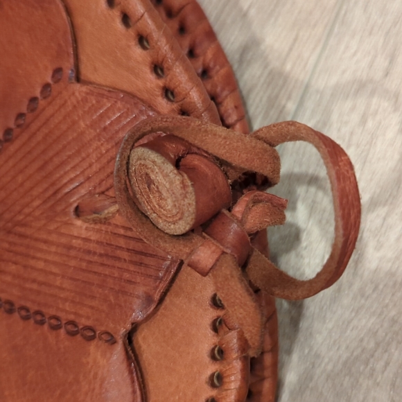 Handmade Genuine Leather Purse from Morroco - Picture 2 of 7